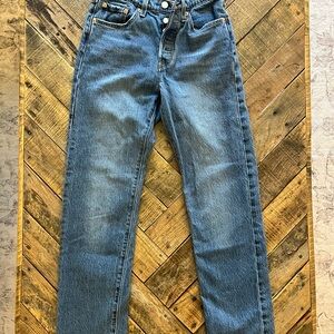 Levi Strauss 501 Classic Straight Leg Women's Jeans in Blue